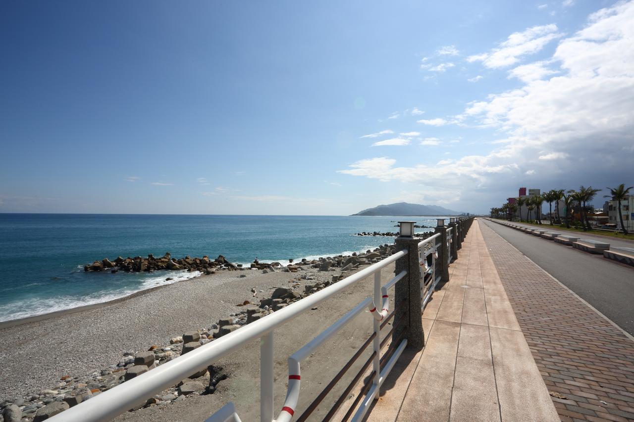 Slow Living Seaview B&B Hualien Exterior foto